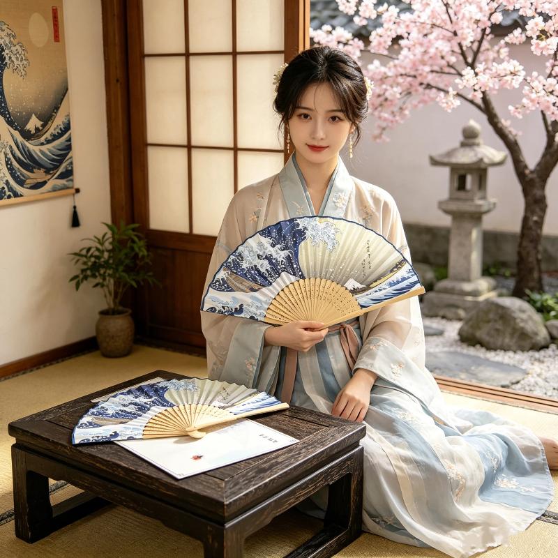 Fan Sensu Folding - Abanico Plegable de Bambú con Diseño